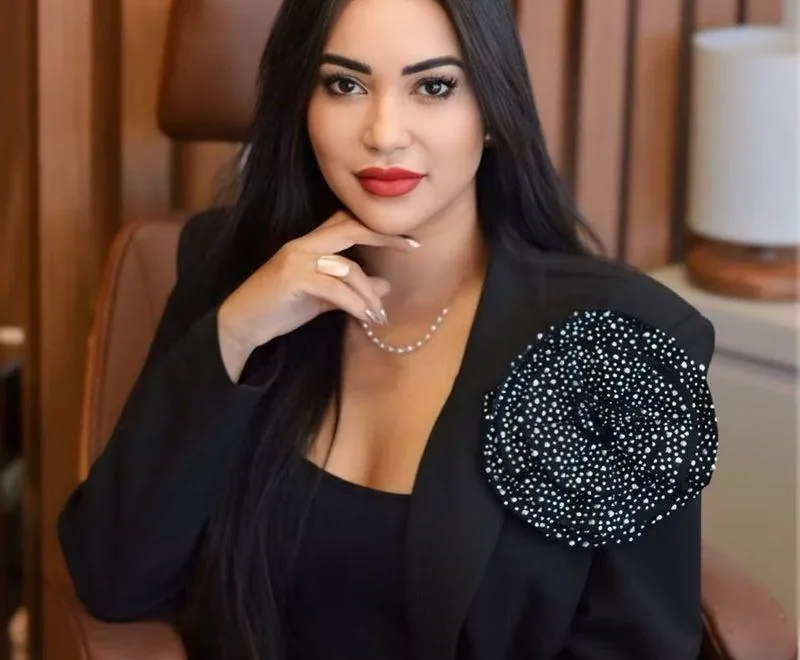 Dra. Sabrina Chaves especialista em harmonização facial em Belo Horizonte